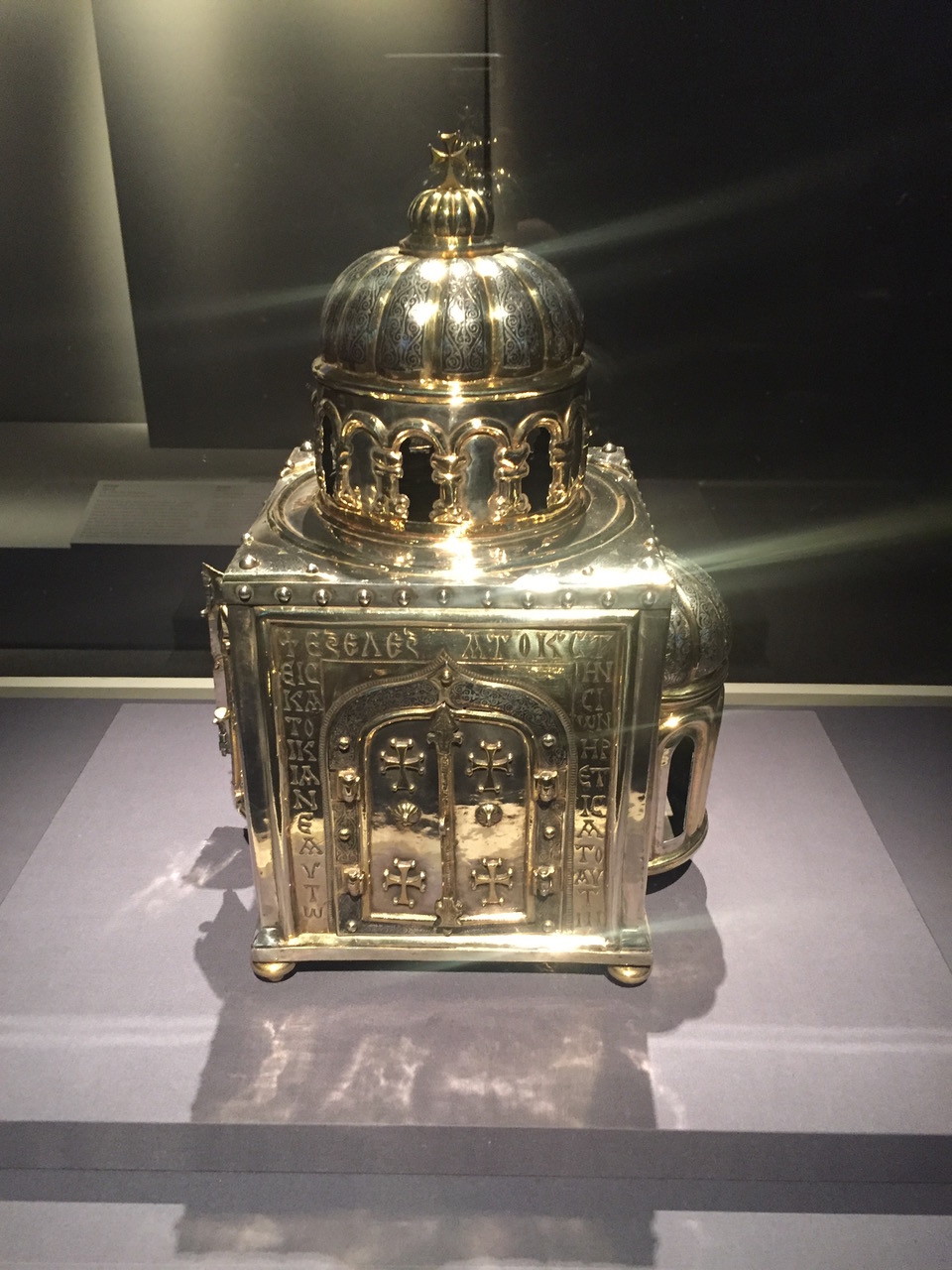 Gilded silver reliquary from 969-70, intended to hold the skull of Saint Anastasios (d. 628)